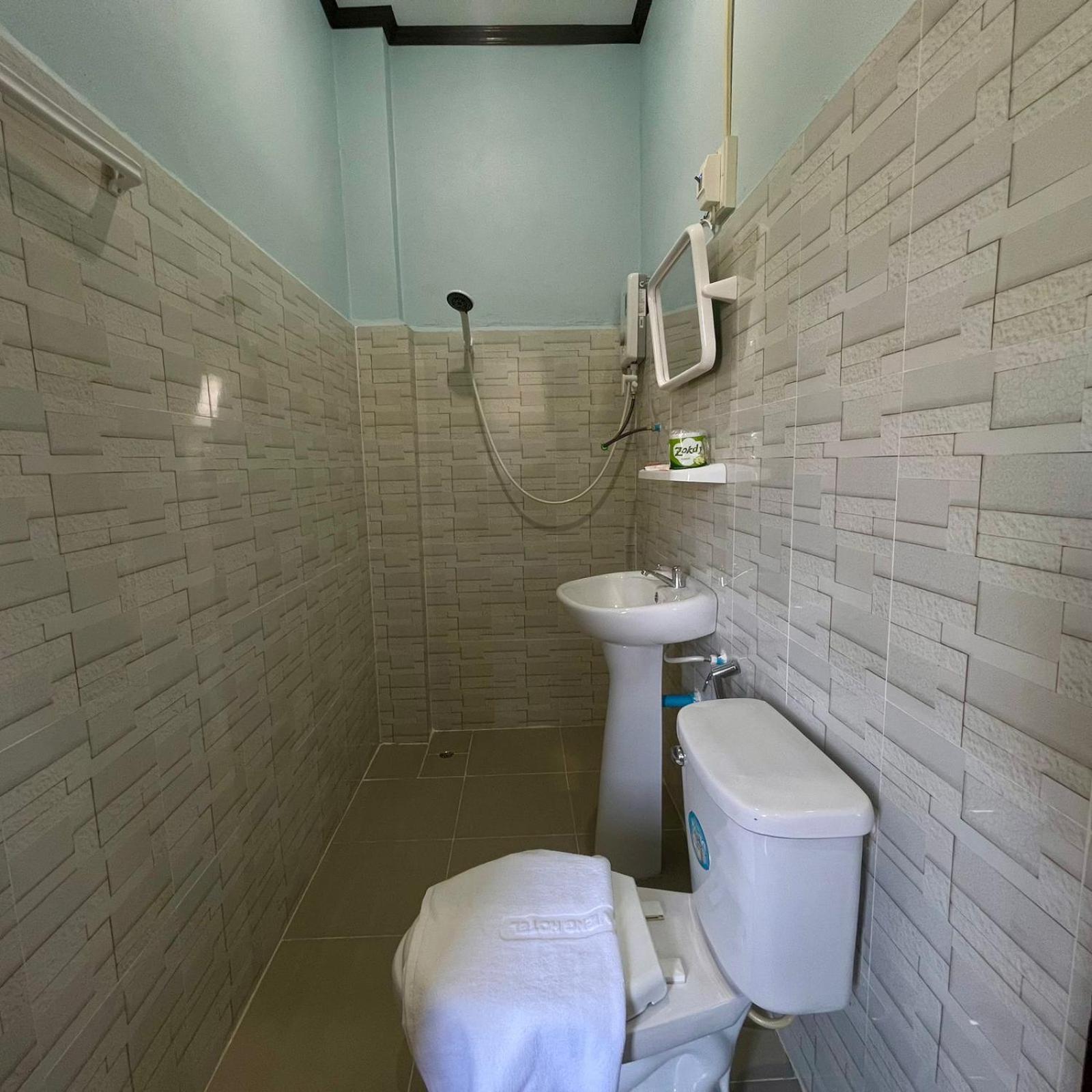 ואנג ויינג Smile Guesthouse Vangvieng מראה חיצוני תמונה