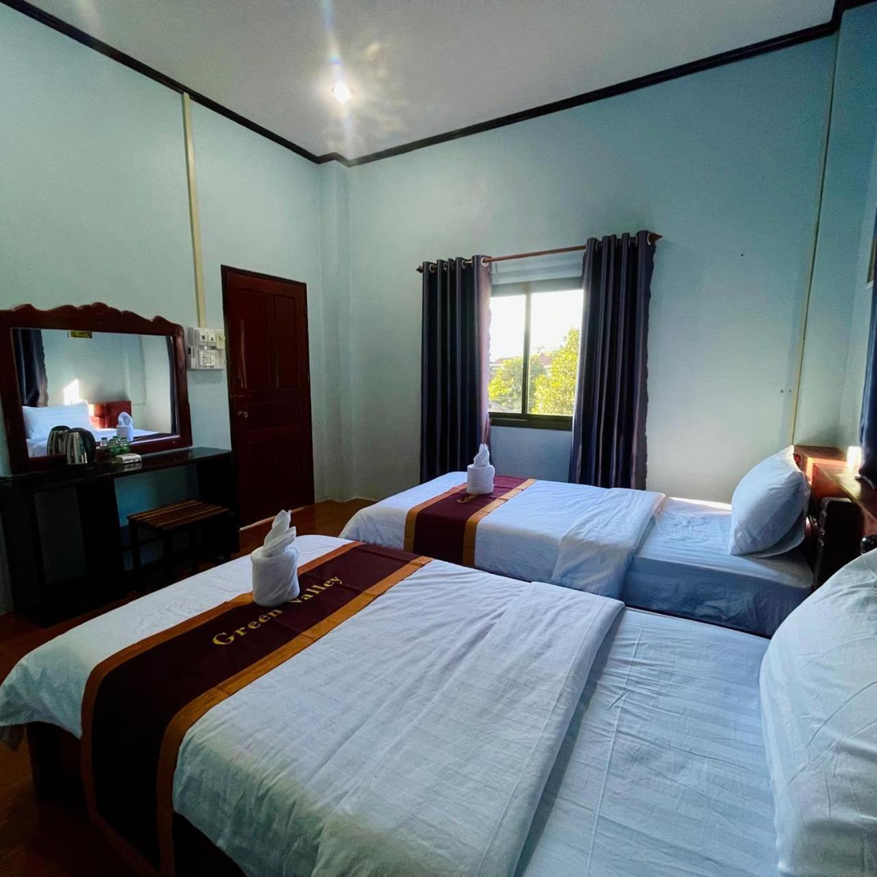 ואנג ויינג Smile Guesthouse Vangvieng מראה חיצוני תמונה