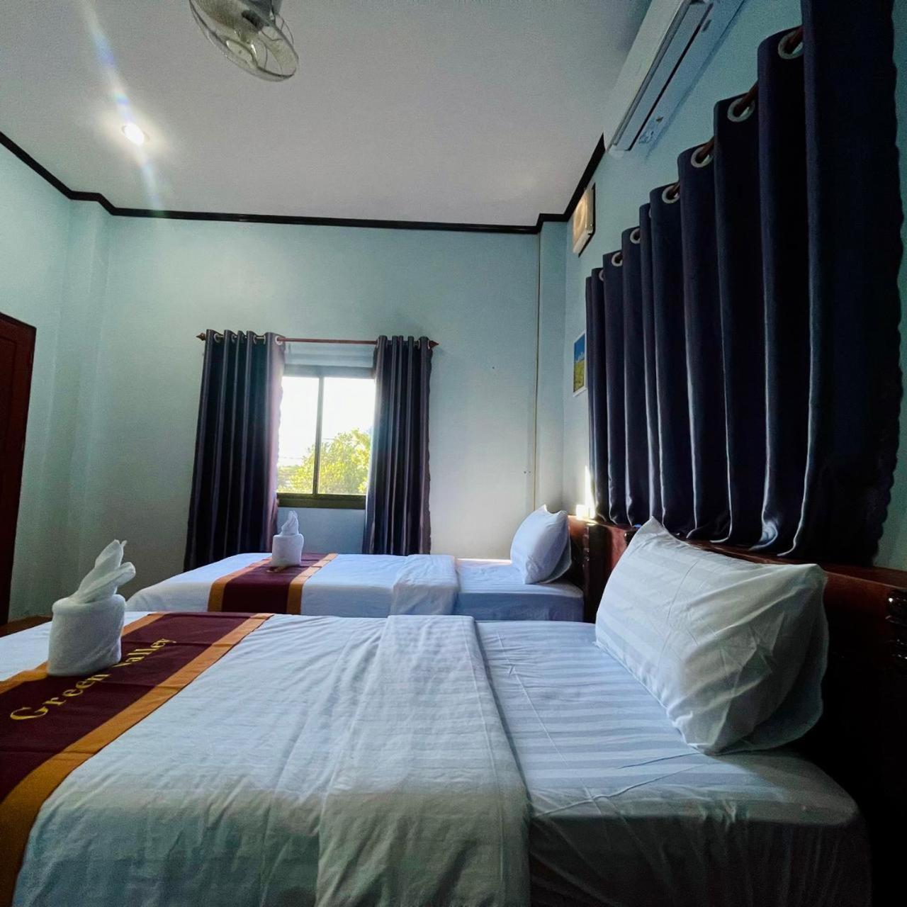 ואנג ויינג Smile Guesthouse Vangvieng מראה חיצוני תמונה