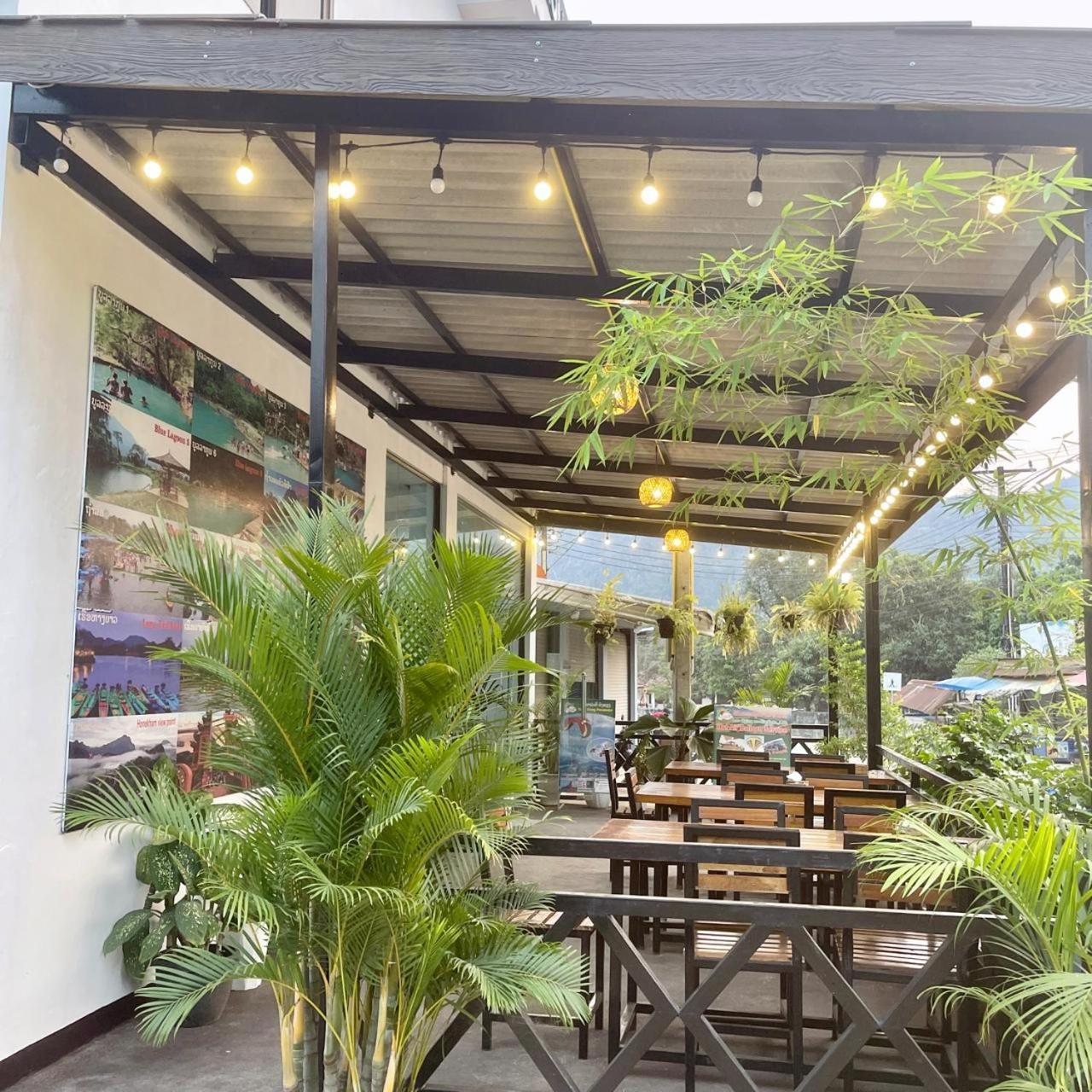ואנג ויינג Smile Guesthouse Vangvieng מראה חיצוני תמונה